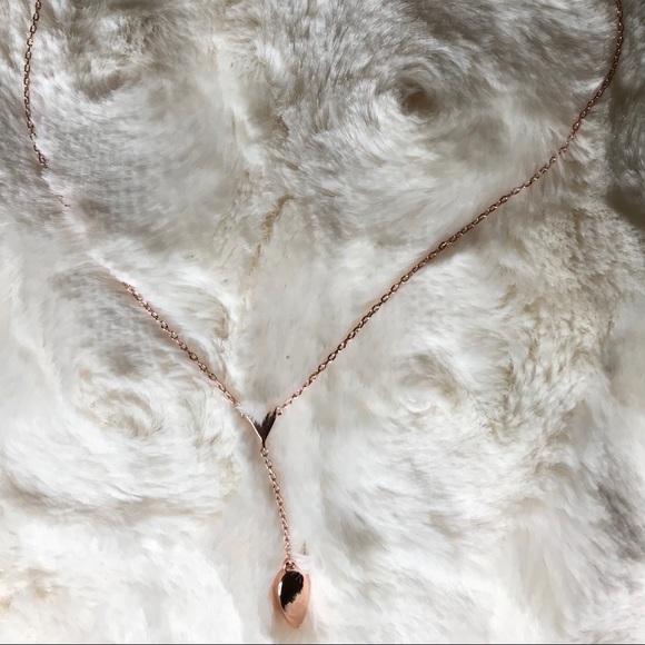 🎉STELLA & DOT. GUESS NECKLACE🎉 - Picture 3 of 7